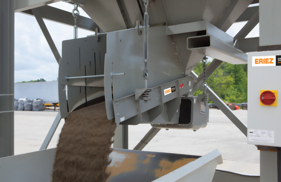 Eriez paper highlights hopper design factors that limit feeder performance