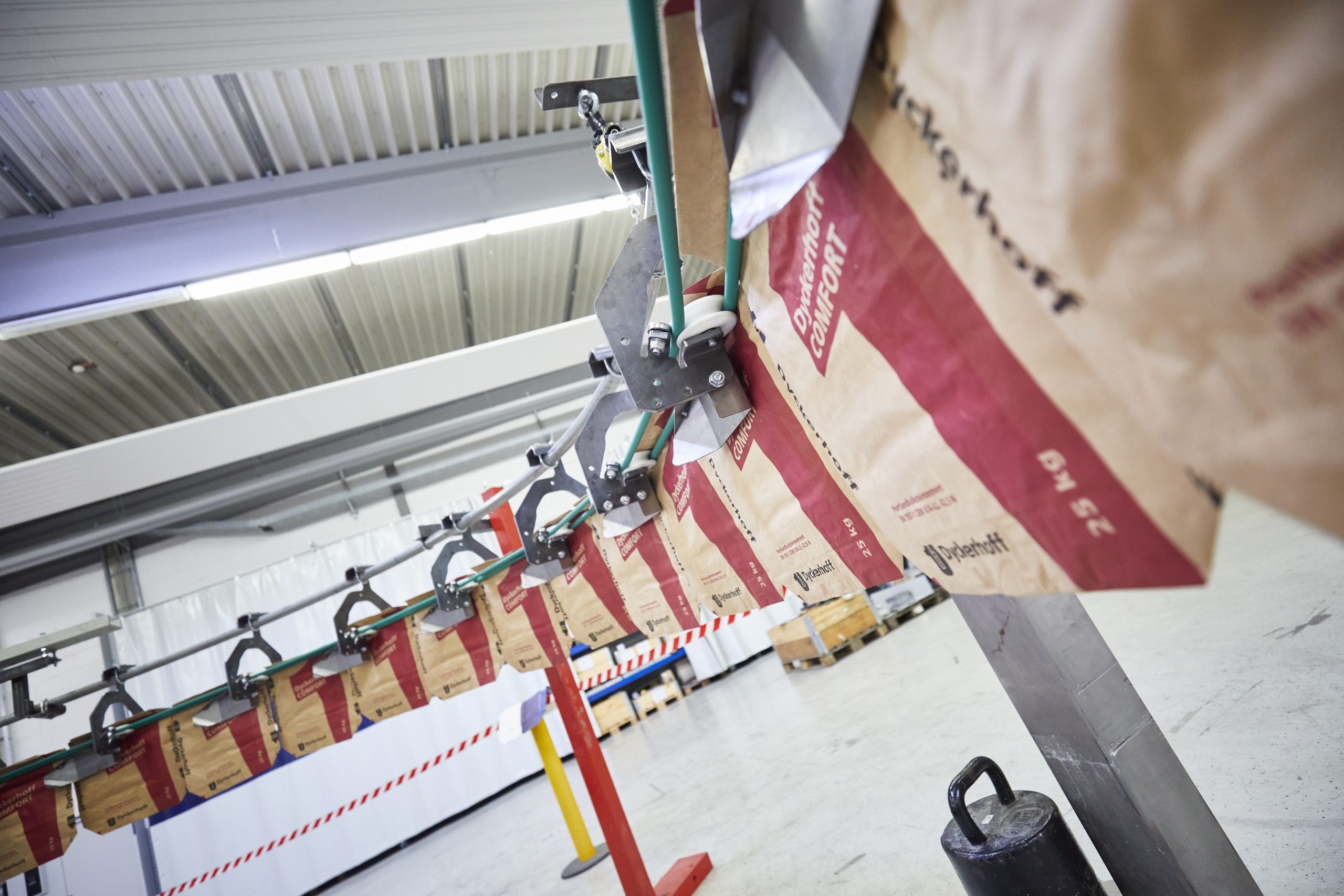 Optimising valve bag packing