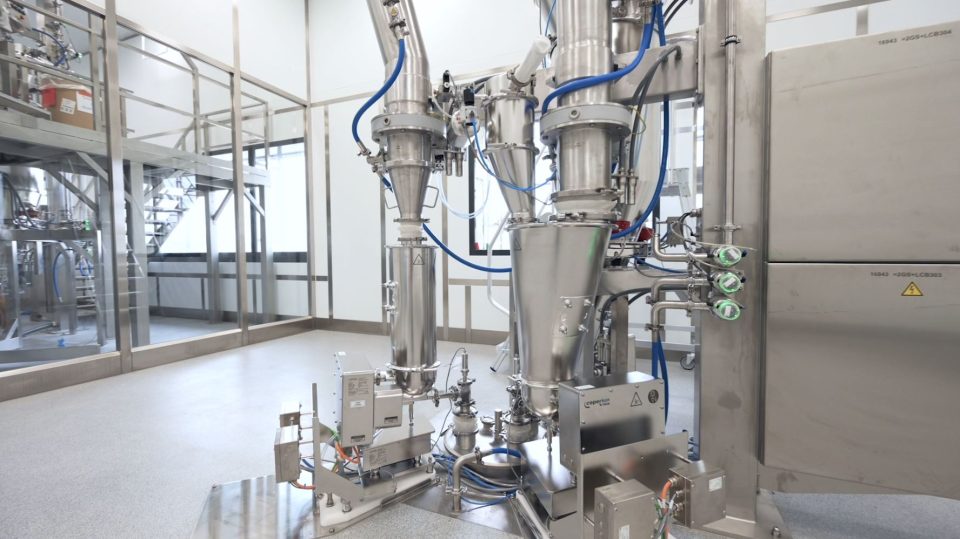 Feeders integrated into Pfizer’s high containment facility