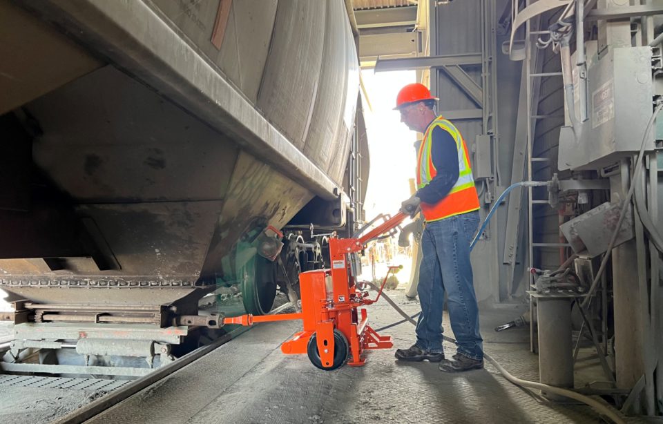Martin launches “Gen 4” railcar opener