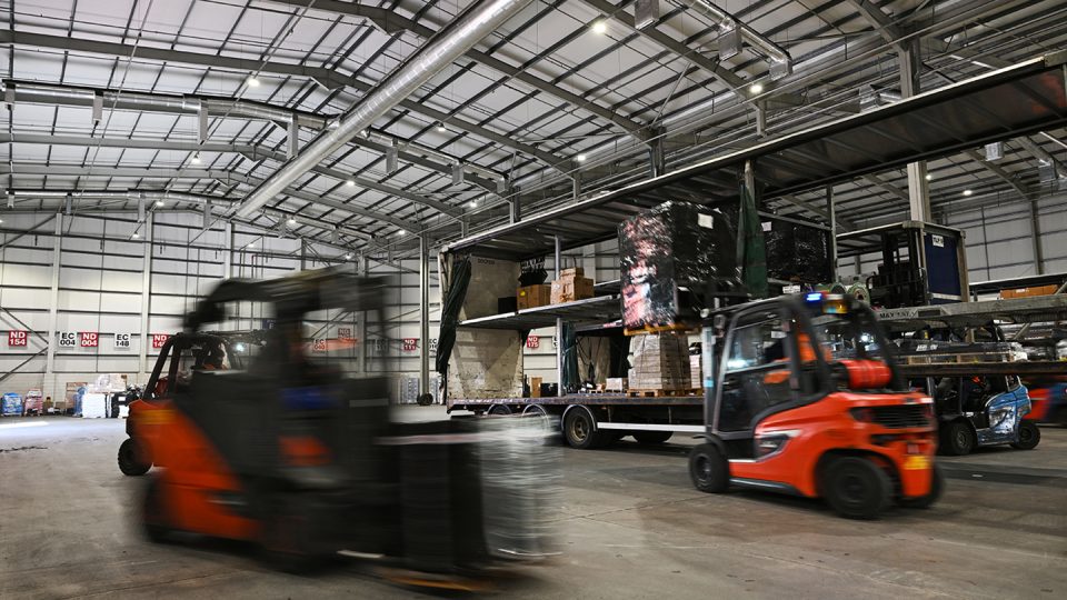 Pallet-Track switches entire FLT fleet to run on bioLPG
