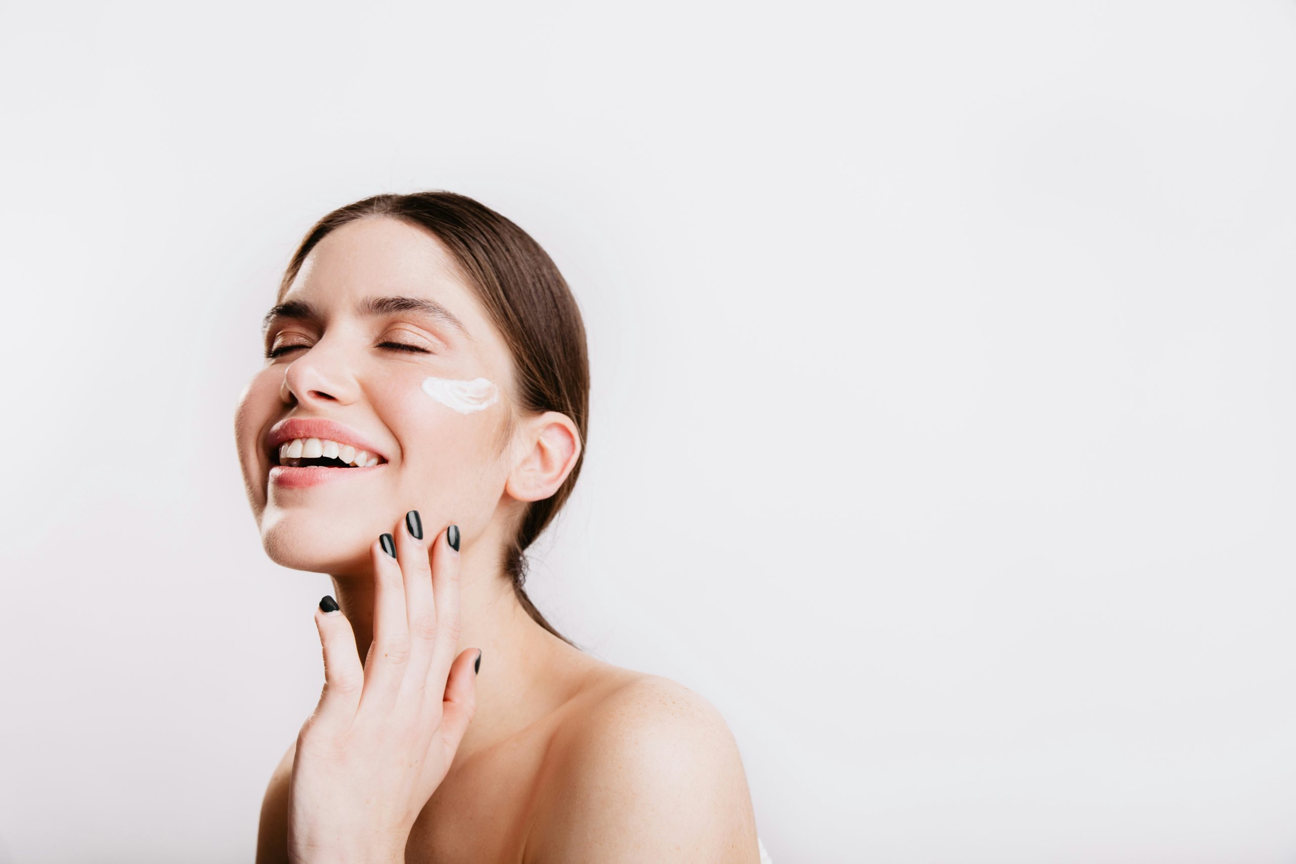 Brenntag becomes exclusive distributor of Shinehigh supramolecular technology  